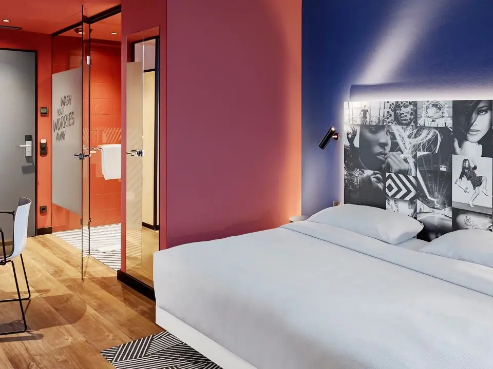 Urban Double room (full double bed)