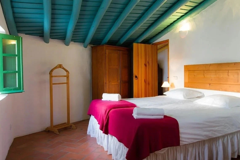 2 Bedrooms Cottage with Patio