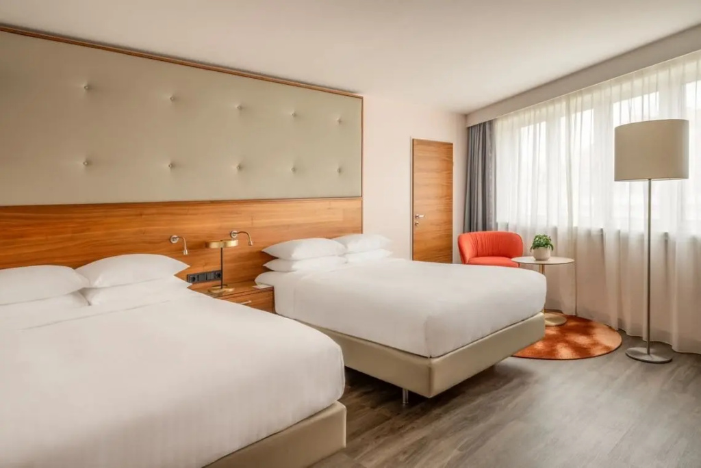 Executive M Club Lounge Access Quadruple room