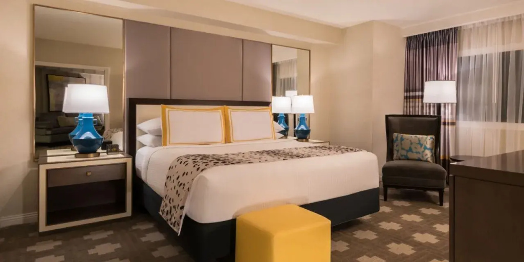 Julius Double Studio Suite (full double bed)