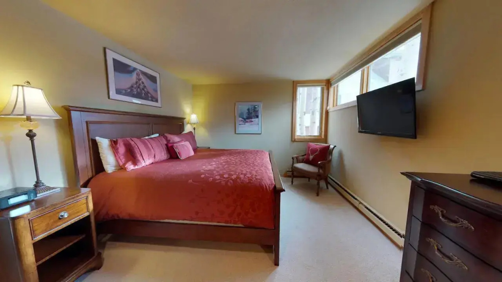 2 Bedrooms Platinum Condominium