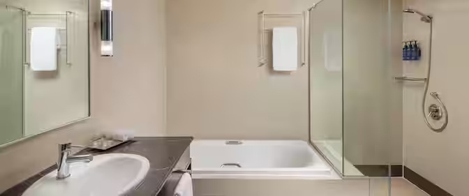 Radisson Blu Barsha Heights Hotel - Chambres
