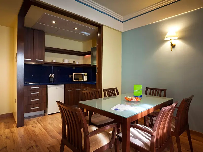 Suites Gran Via 44 Apartahotel - Chambres