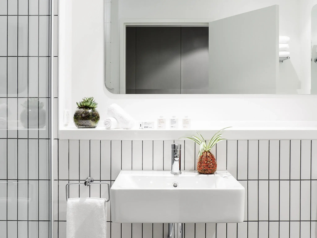 The Larwill Studio Melbourne - Art Series - Chambres