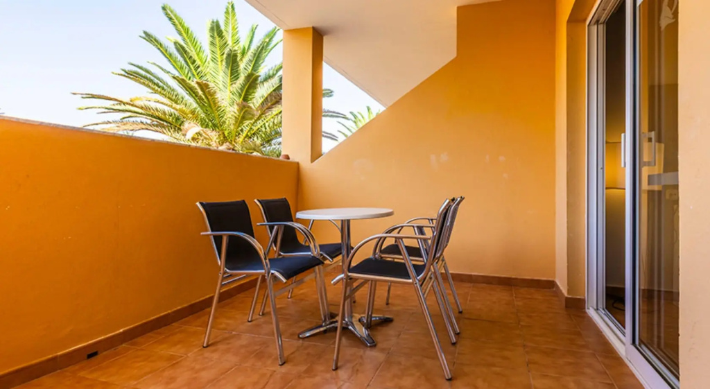 SBH Monica Beach Hotel - Chambres