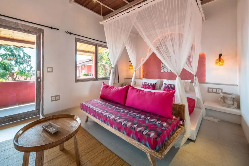 Horizon Double room (full double bed)