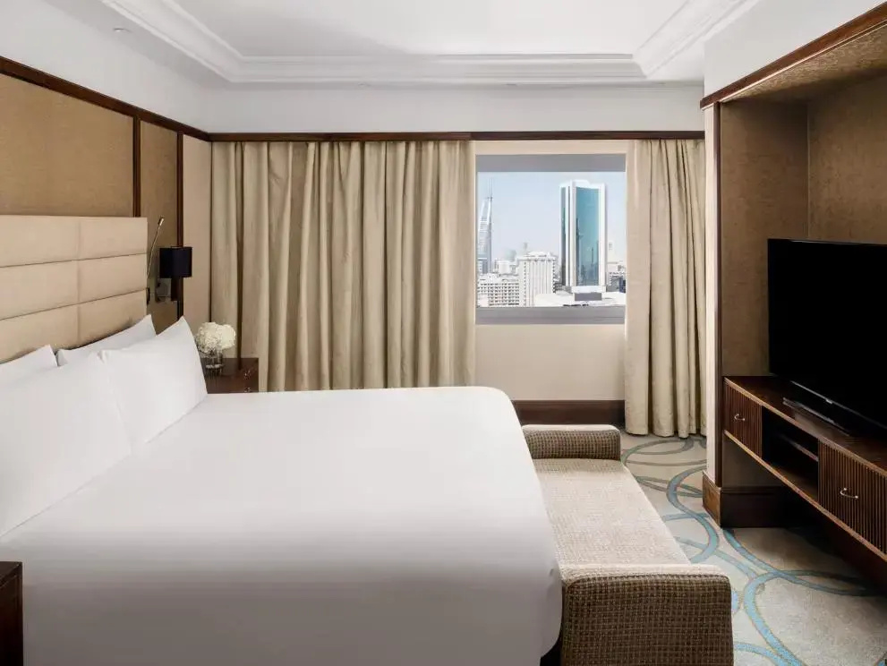 1 Bedroom High Floor Double Suite (full double bed)