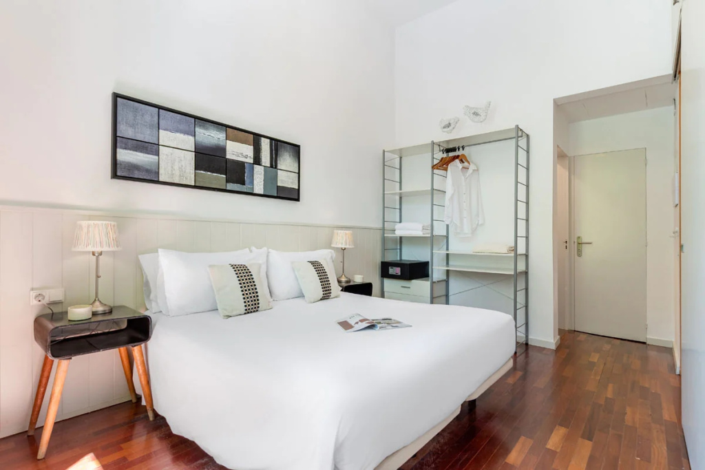 1 Bedroom Trendy Double Apartment (full double bed)