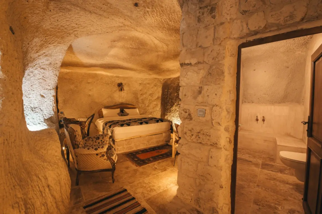 Classic Cave 101-102-103-104 room