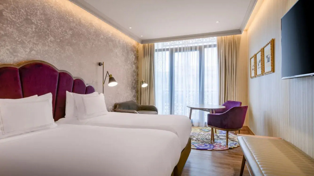 hotel photo
