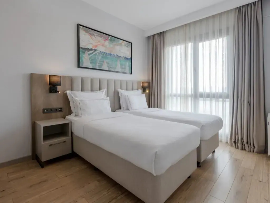 Double Suite (twin beds)