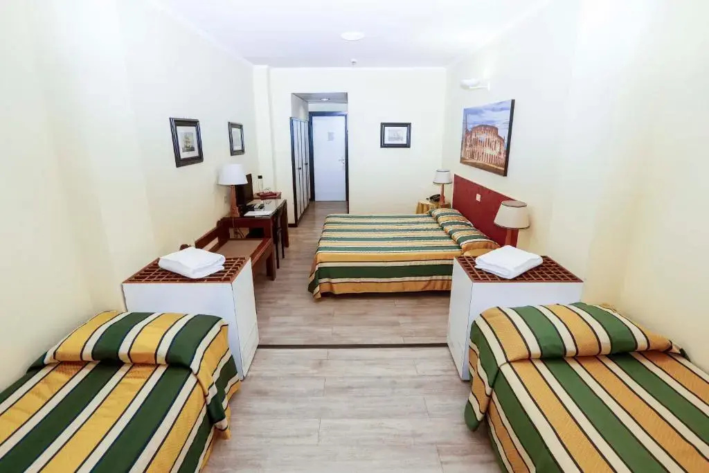Standard Quadruple room