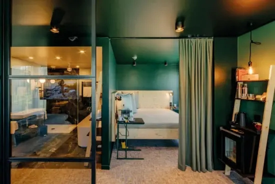 Green Horizon Quadruple Suite Forest View