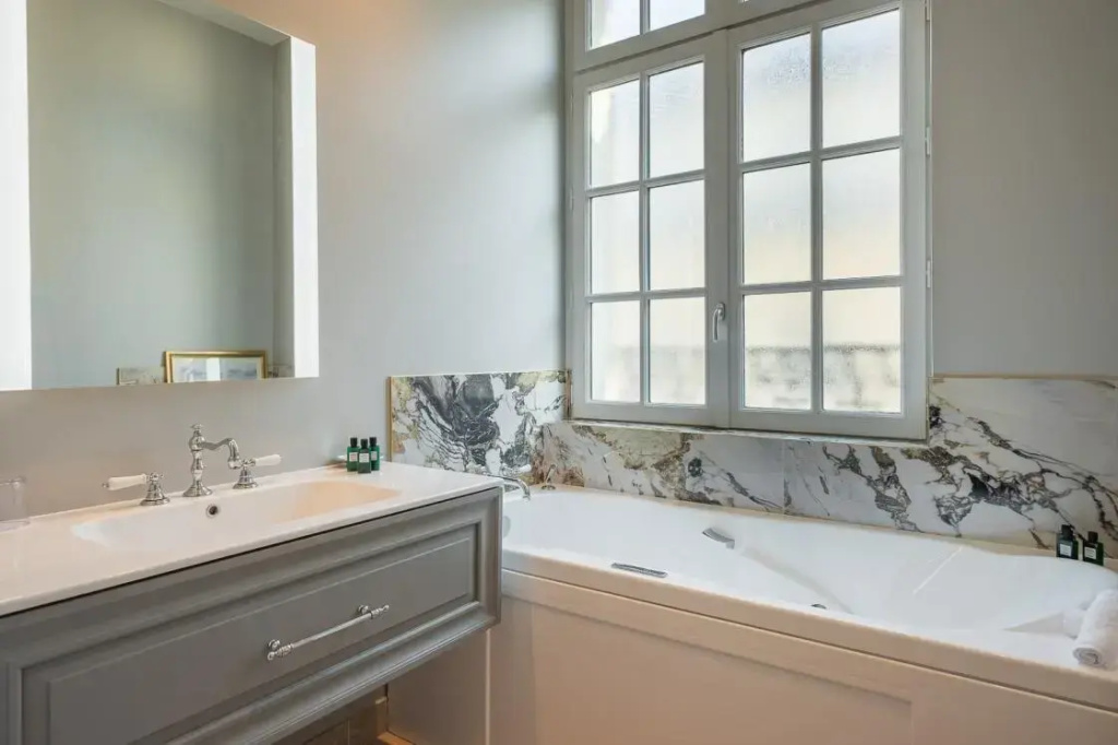 Hôtel Elysia by Inwood Hotels 50