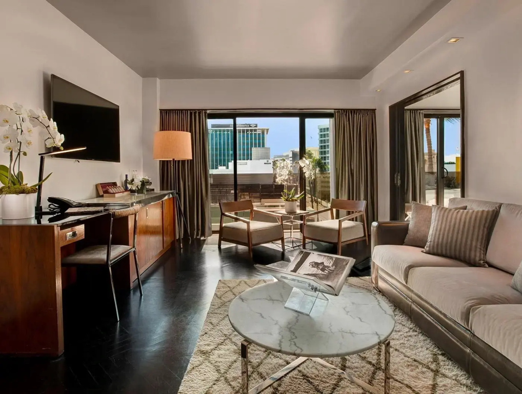 SIXTY Beverly Hills - Chambres