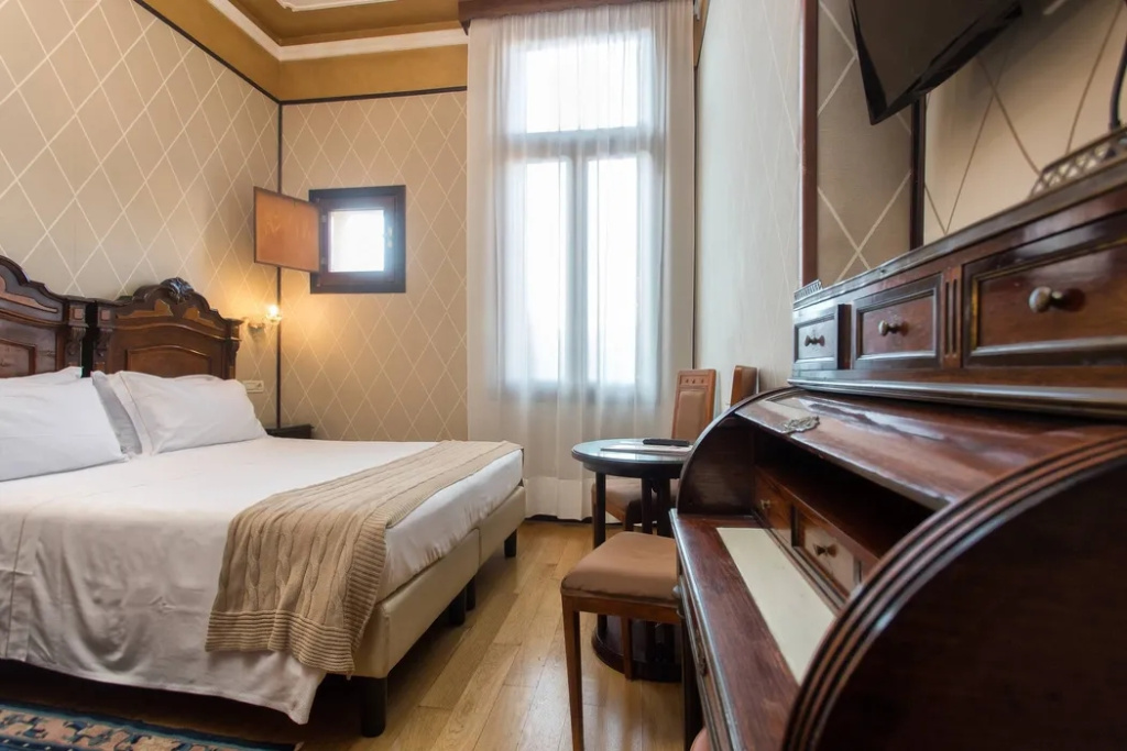 Hotel Saturnia & International - Chambres