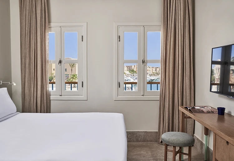 Double Junior Suite (full double bed)