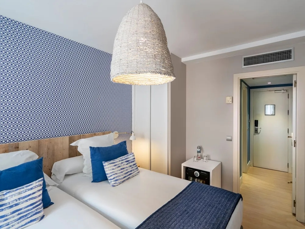 Premium Double room (twin beds)