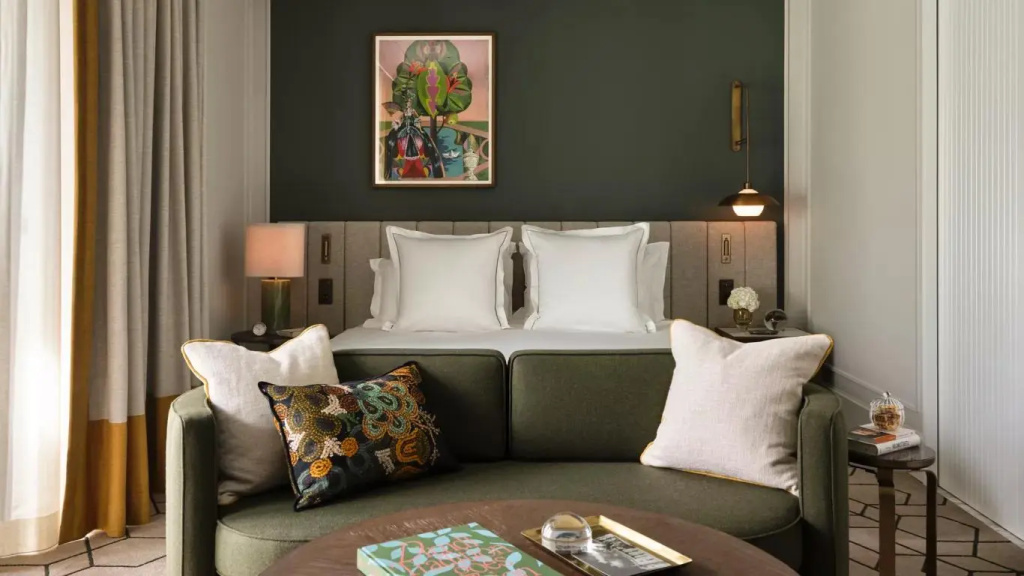 Grand Premier Double room (full double bed) (king size bed)