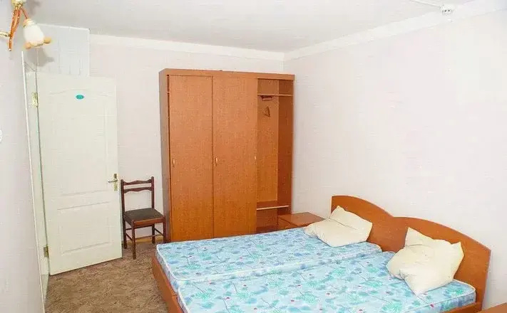 Economy Triple room