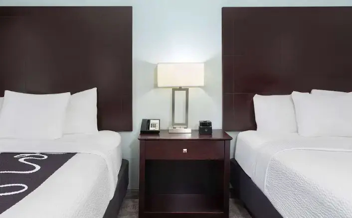 La Quinta Inn & Suites by Wyndham Bonita Springs Naples N. - Chambres