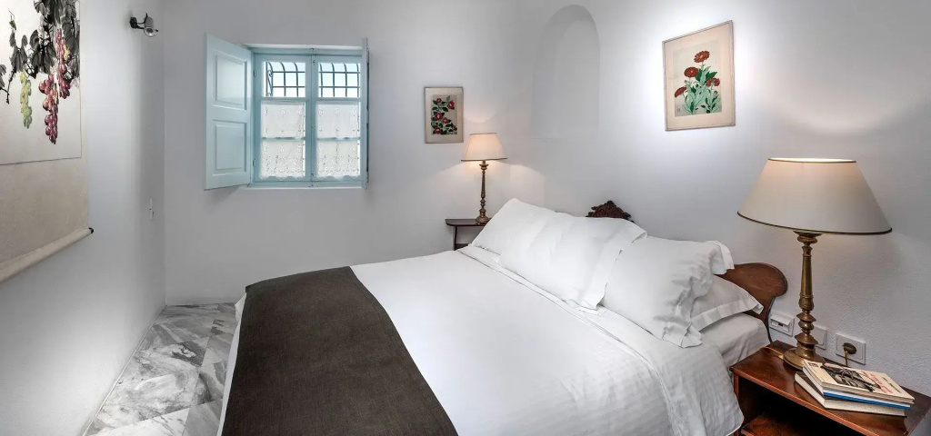 Mansion room with sunset view