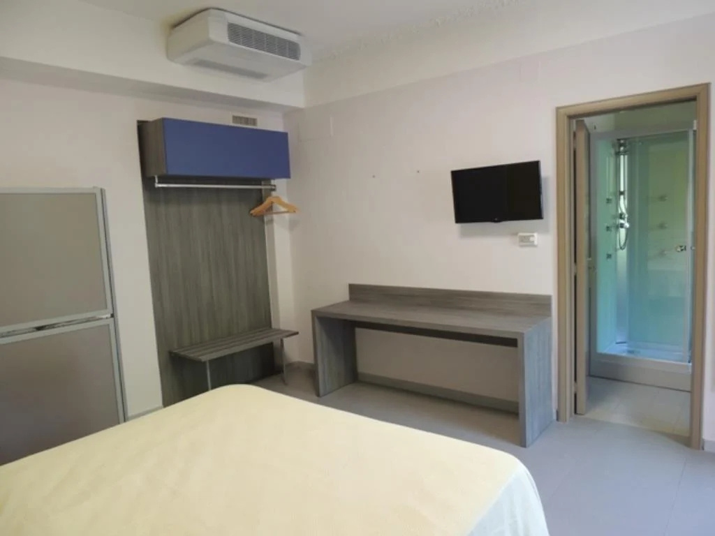 Camping Zeus Basic Double room (full double bed)