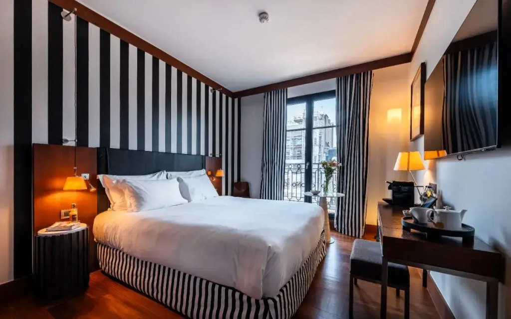 Grand Hotel Champs-Elysees 37