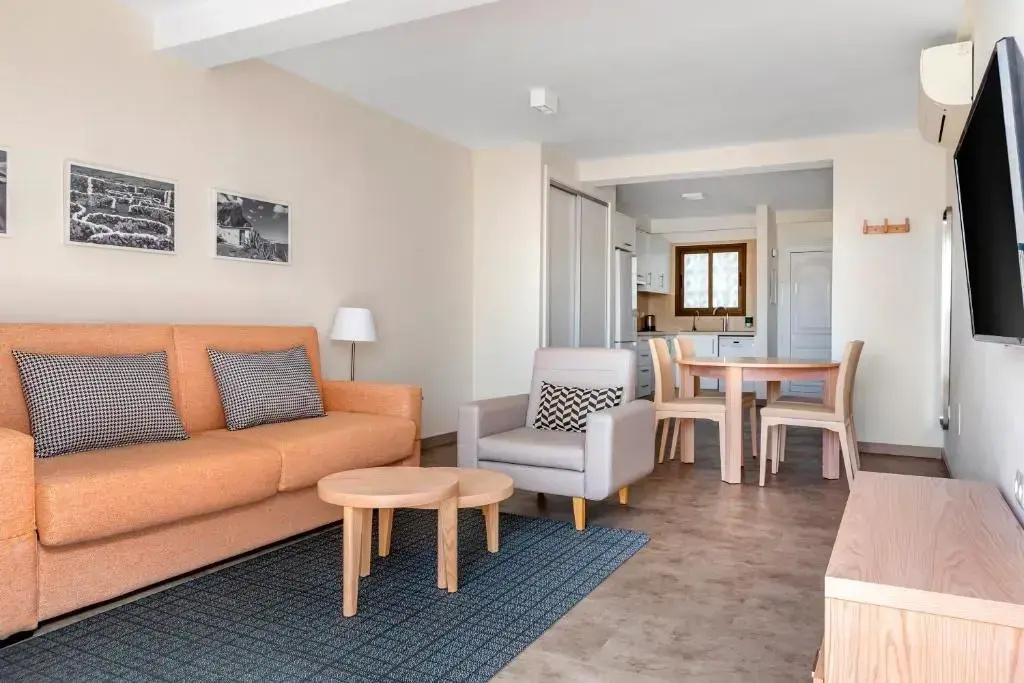 Sunset Bay Club - Chambres