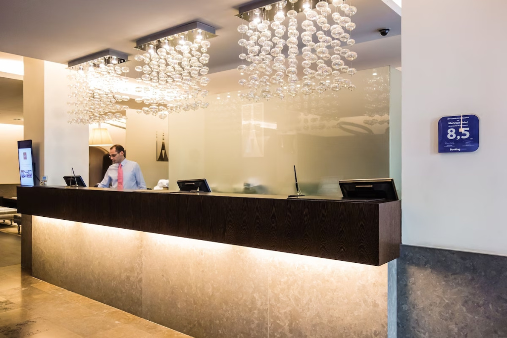 Hotel photo 2
