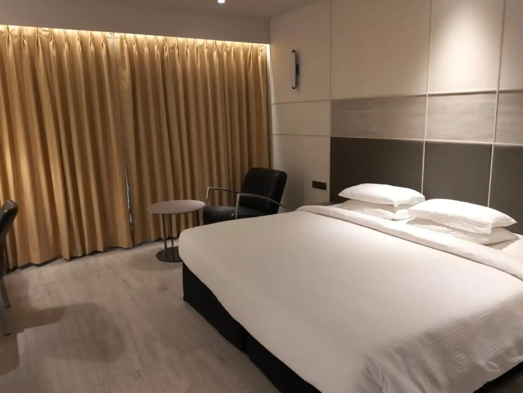 Accessible Double room (full double bed)