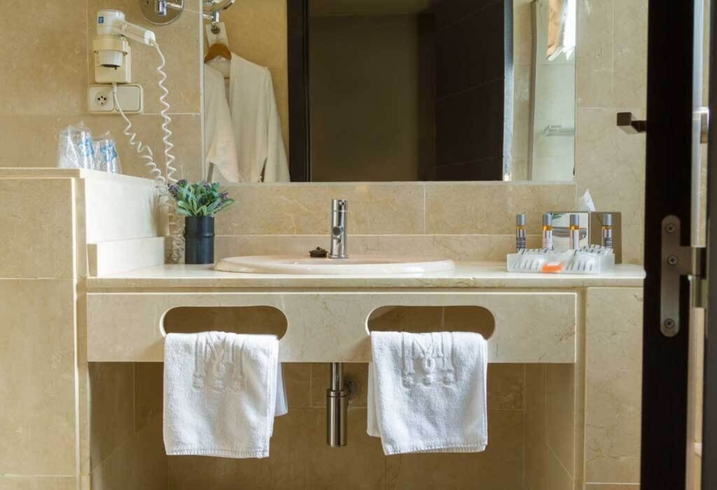 Двухместный номер Terrace Arenal Street 2 отдельные кровати в Hotel Moderno