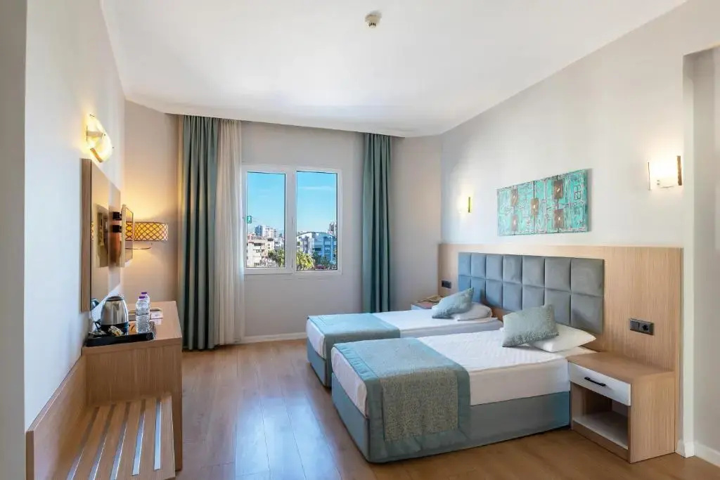 Economy Double room (full double bed)