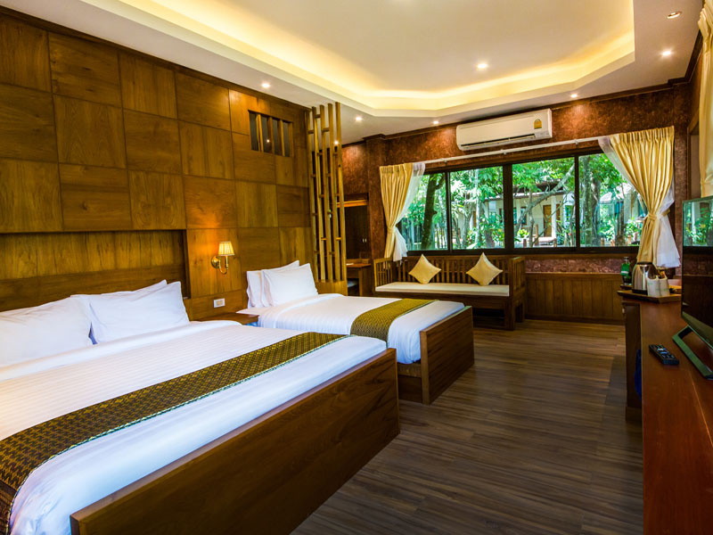 Deluxe Family Triple room