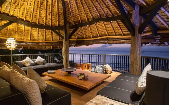 Suarga Padang Padang - Chambres