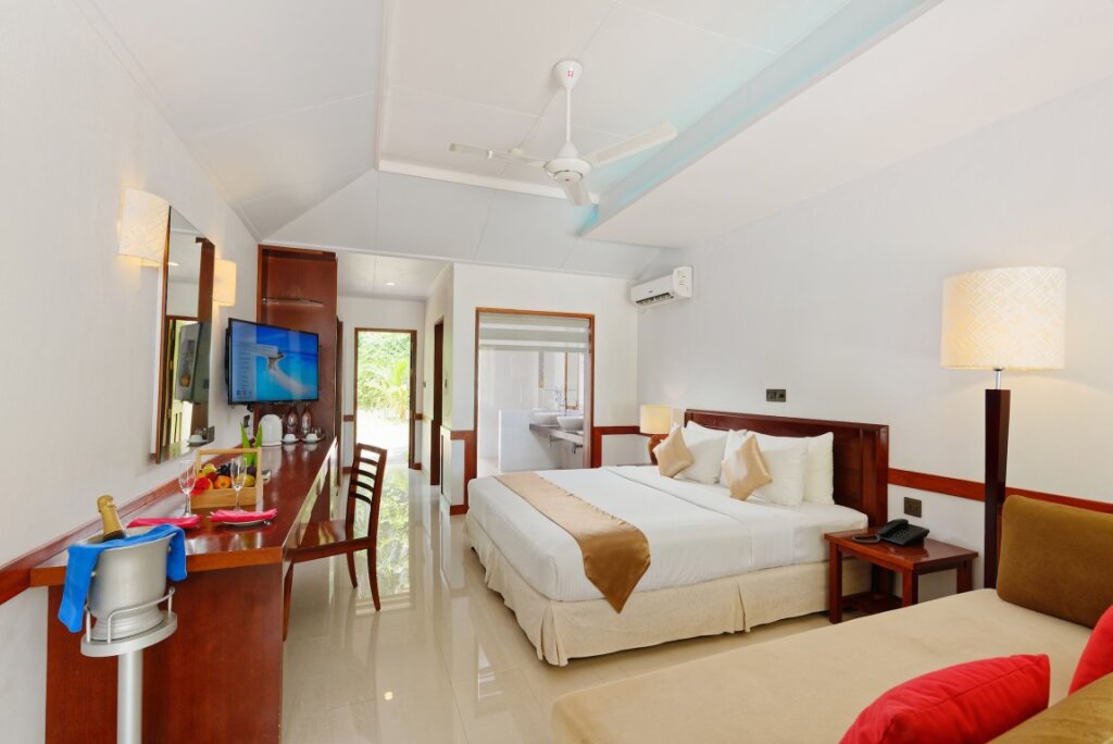 Villa Park (Ex. Sun Island Resort & Spa)