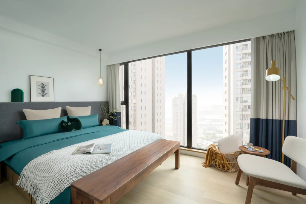 3 Bedrooms Executive Apartment