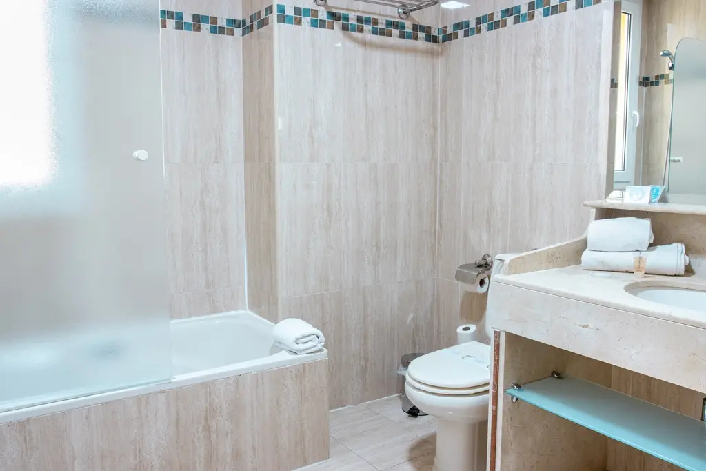 Hotel Reina Cristina - Chambres