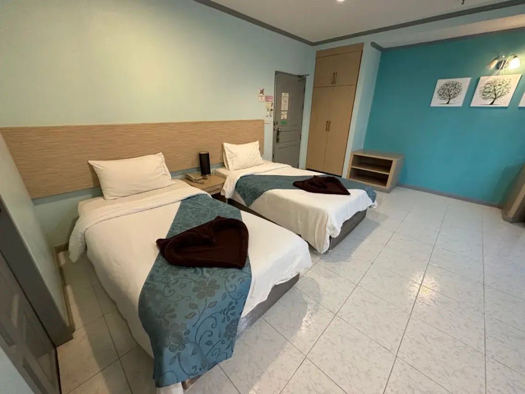 Thipurai City Hotel - Chambres