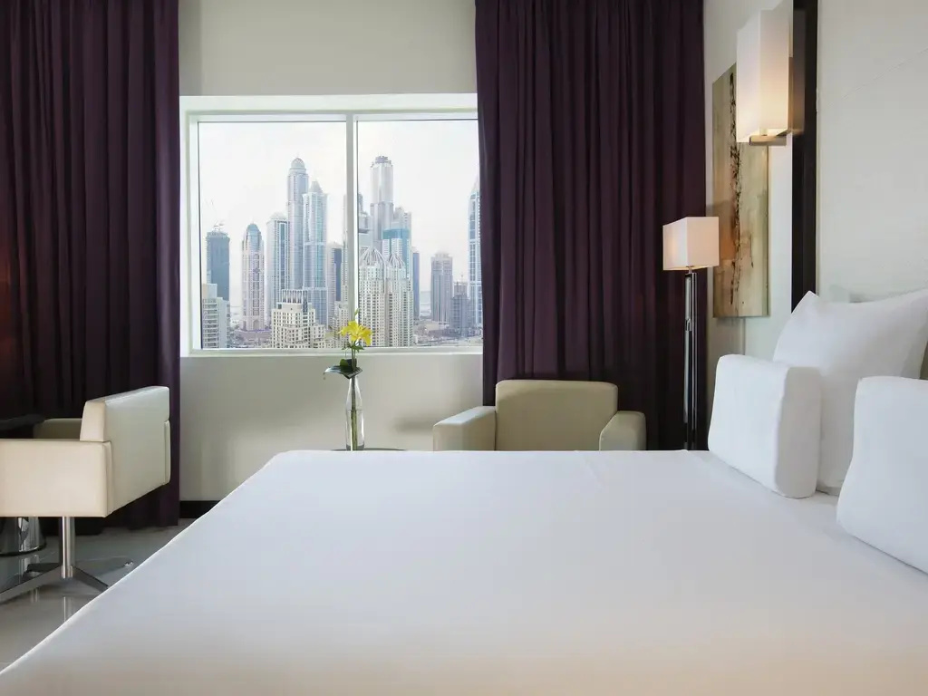 1 Bedroom Double Apartment full double bed