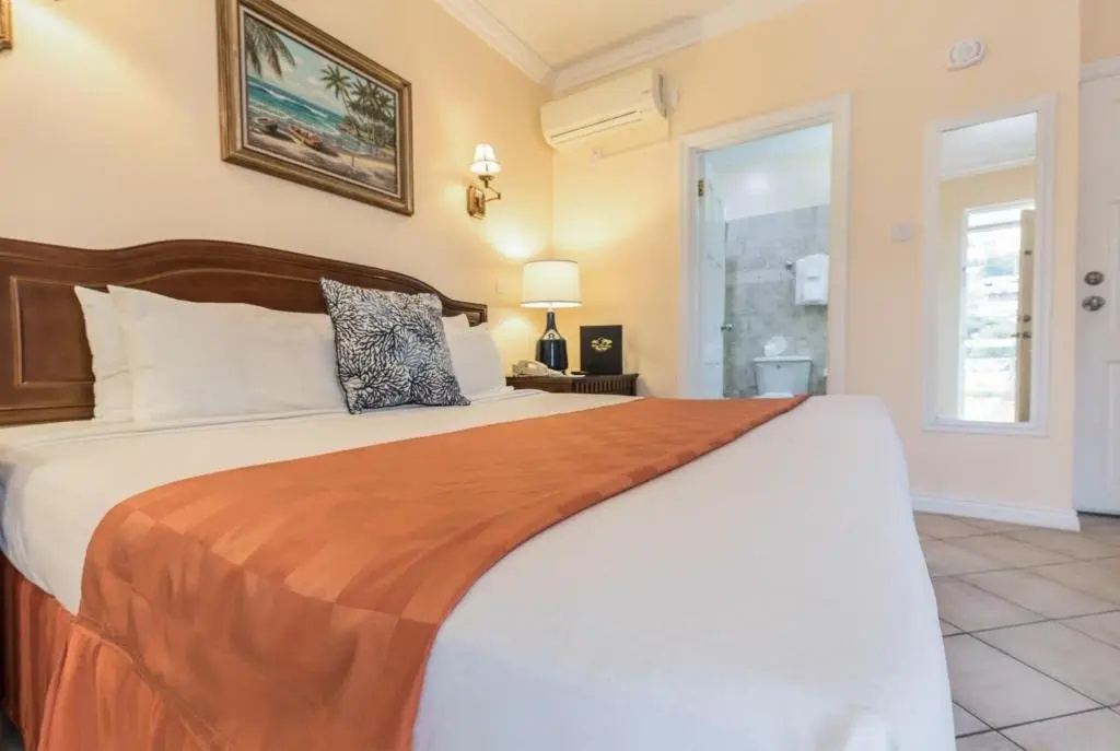 Bay Gardens Hotel - Général