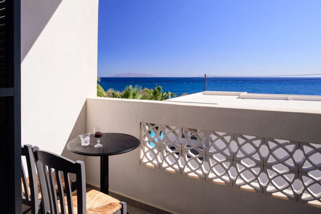 Afroditi Venus Beach Resort - Chambres