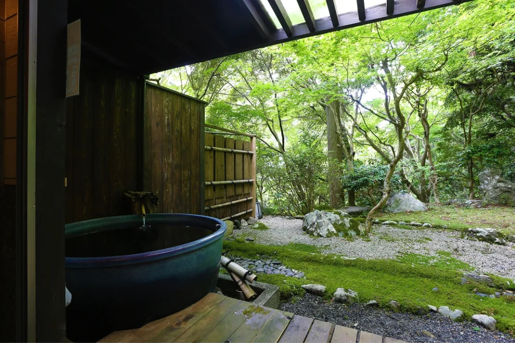 Momijiya Honkan Takao Sansou Ryokan 사진 26