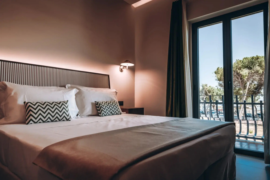 Standard French Balcony Double room (full double bed)