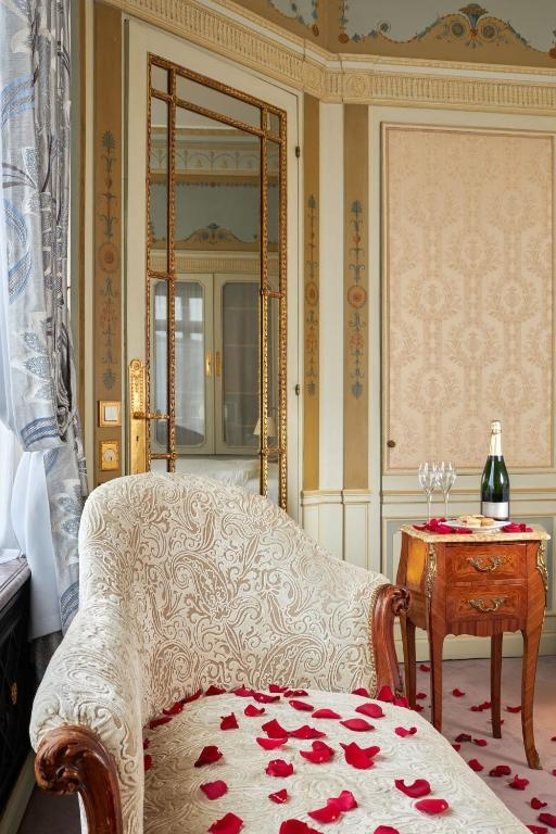 Hotel Raphael 71