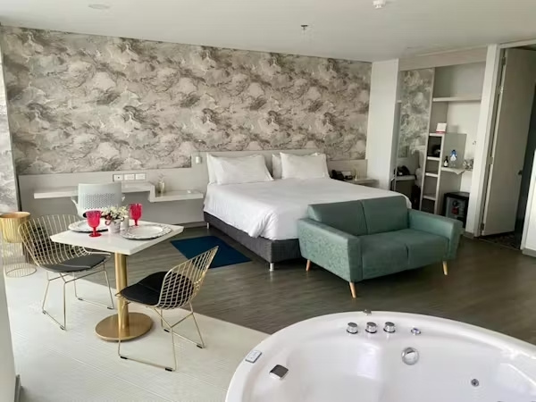 Hotel Black Tower Premium - Chambres