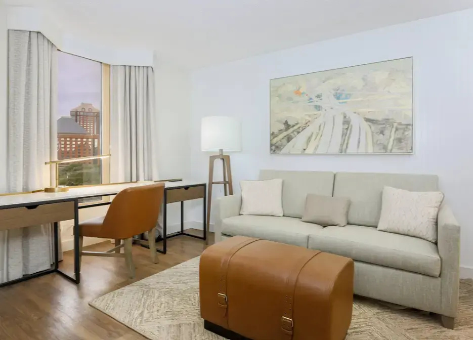 Sheraton Suites Market Center Dallas - Chambres