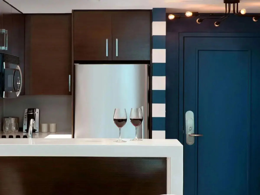 Solé Miami, A Noble House Resort - Chambres
