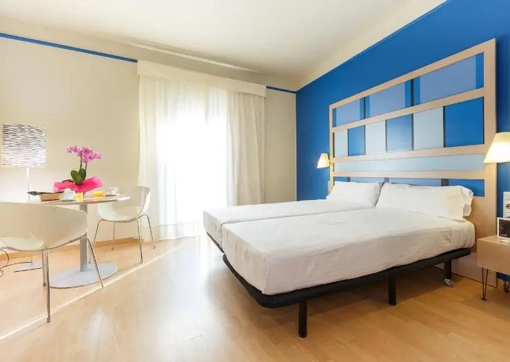 Ciutat de Barcelona Hotel - Chambres