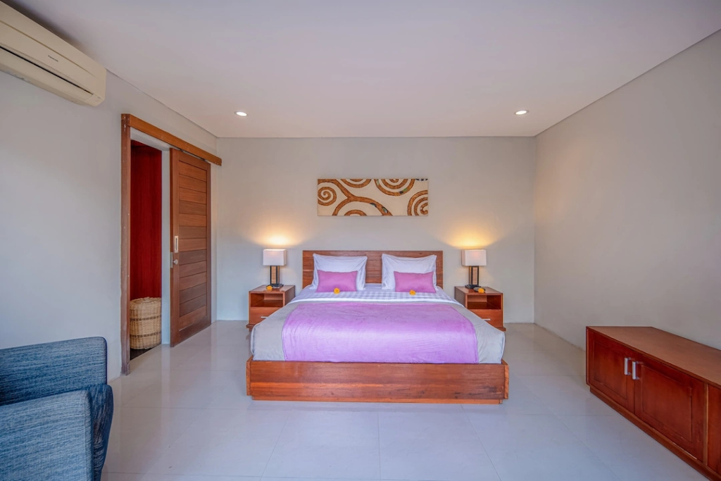 3 Bedrooms Villa